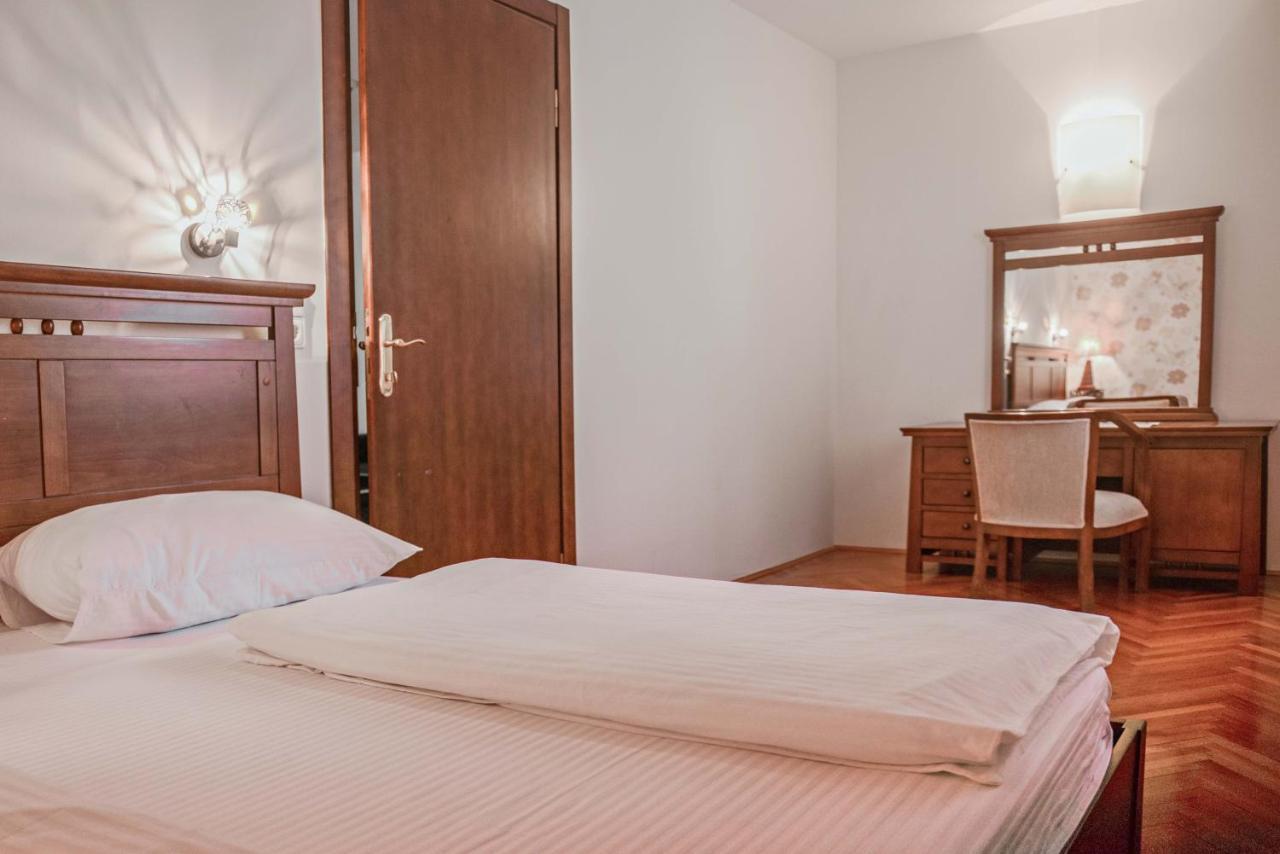 Hotel Pahuljica Vlasic Εξωτερικό φωτογραφία