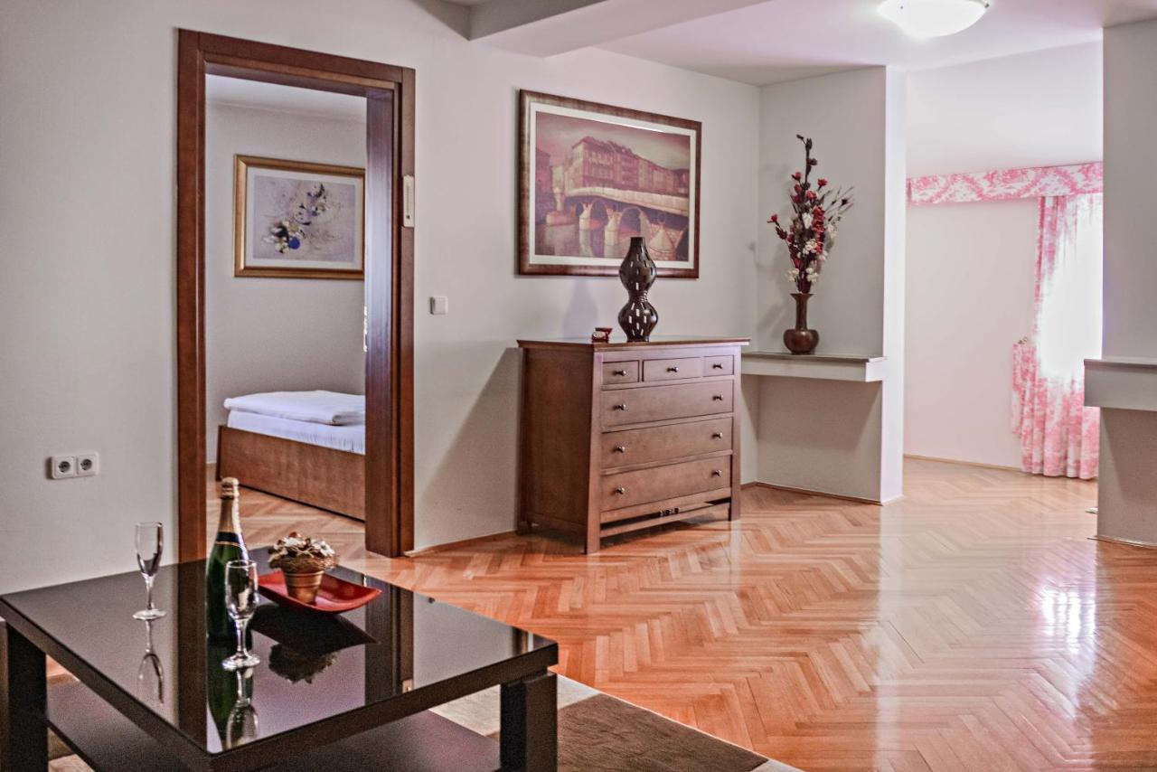 Hotel Pahuljica Vlasic Εξωτερικό φωτογραφία