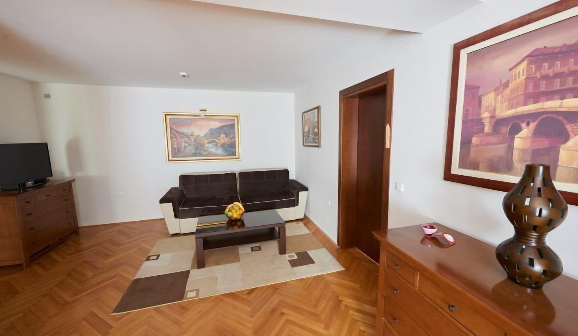 Hotel Pahuljica Vlasic Εξωτερικό φωτογραφία